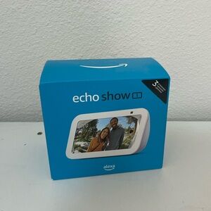 Echo Show 5 in Blue Packaging
